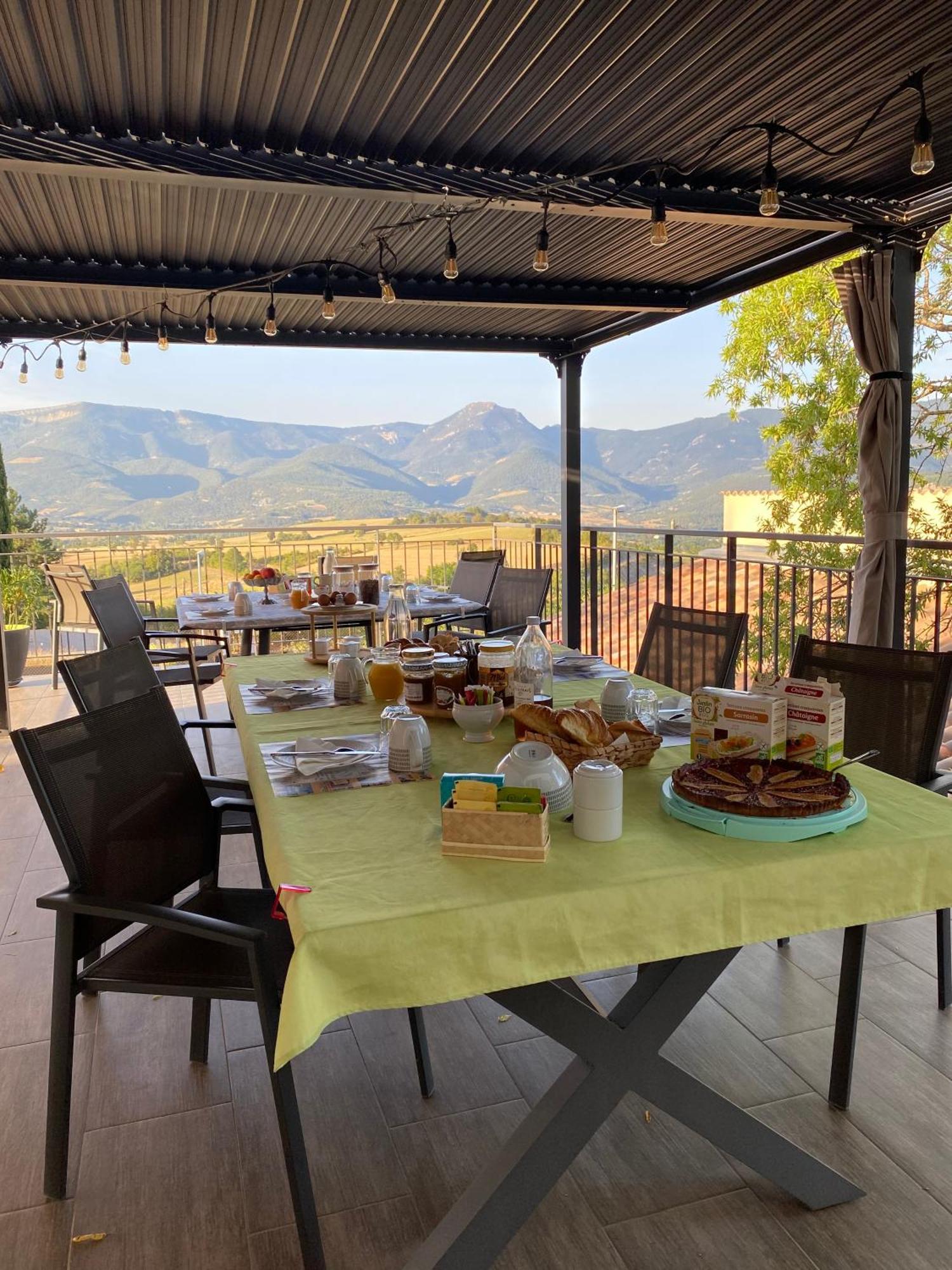 Atypique Detour Bed and Breakfast Rosans Εξωτερικό φωτογραφία