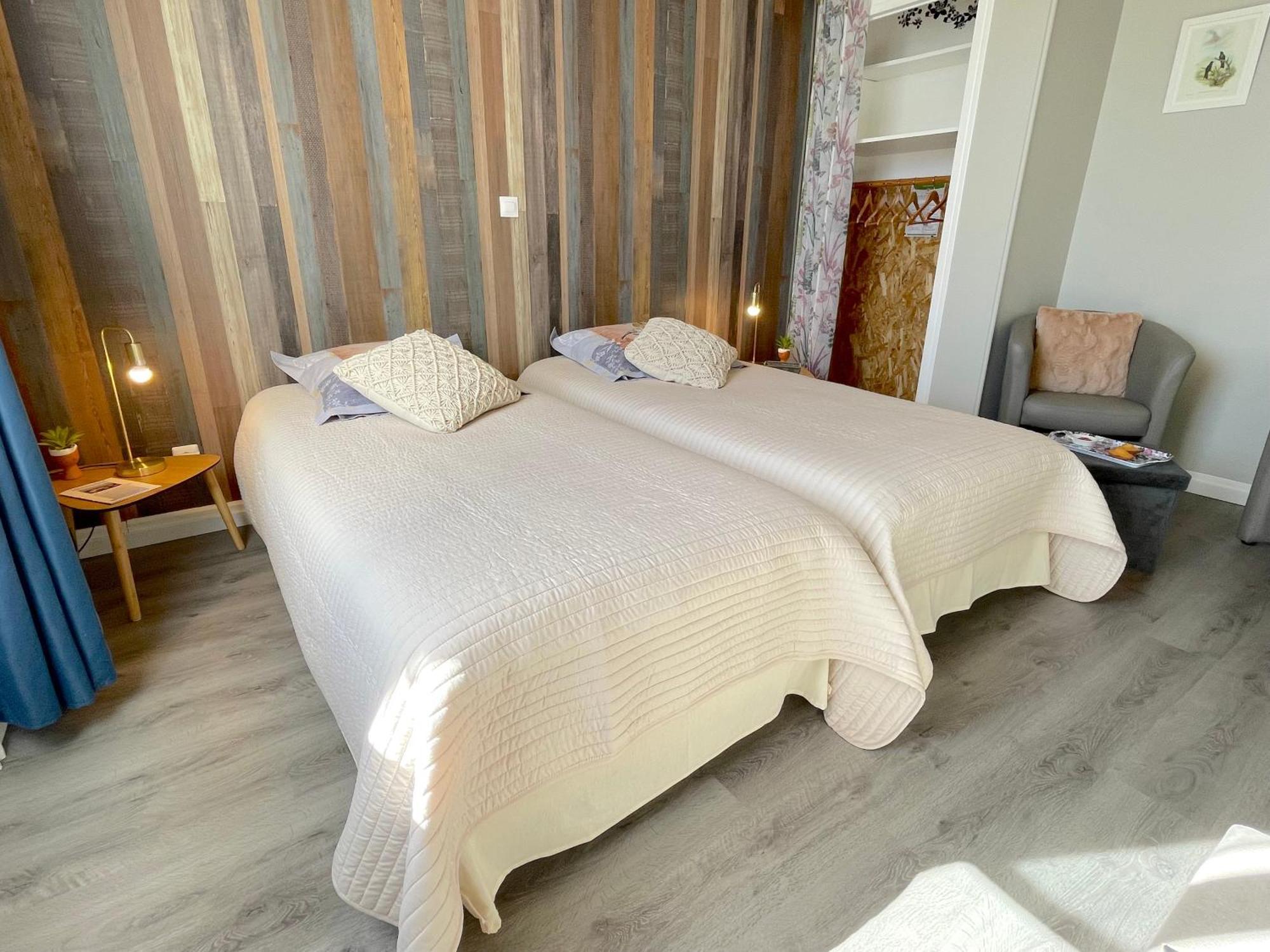 Atypique Detour Bed and Breakfast Rosans Εξωτερικό φωτογραφία