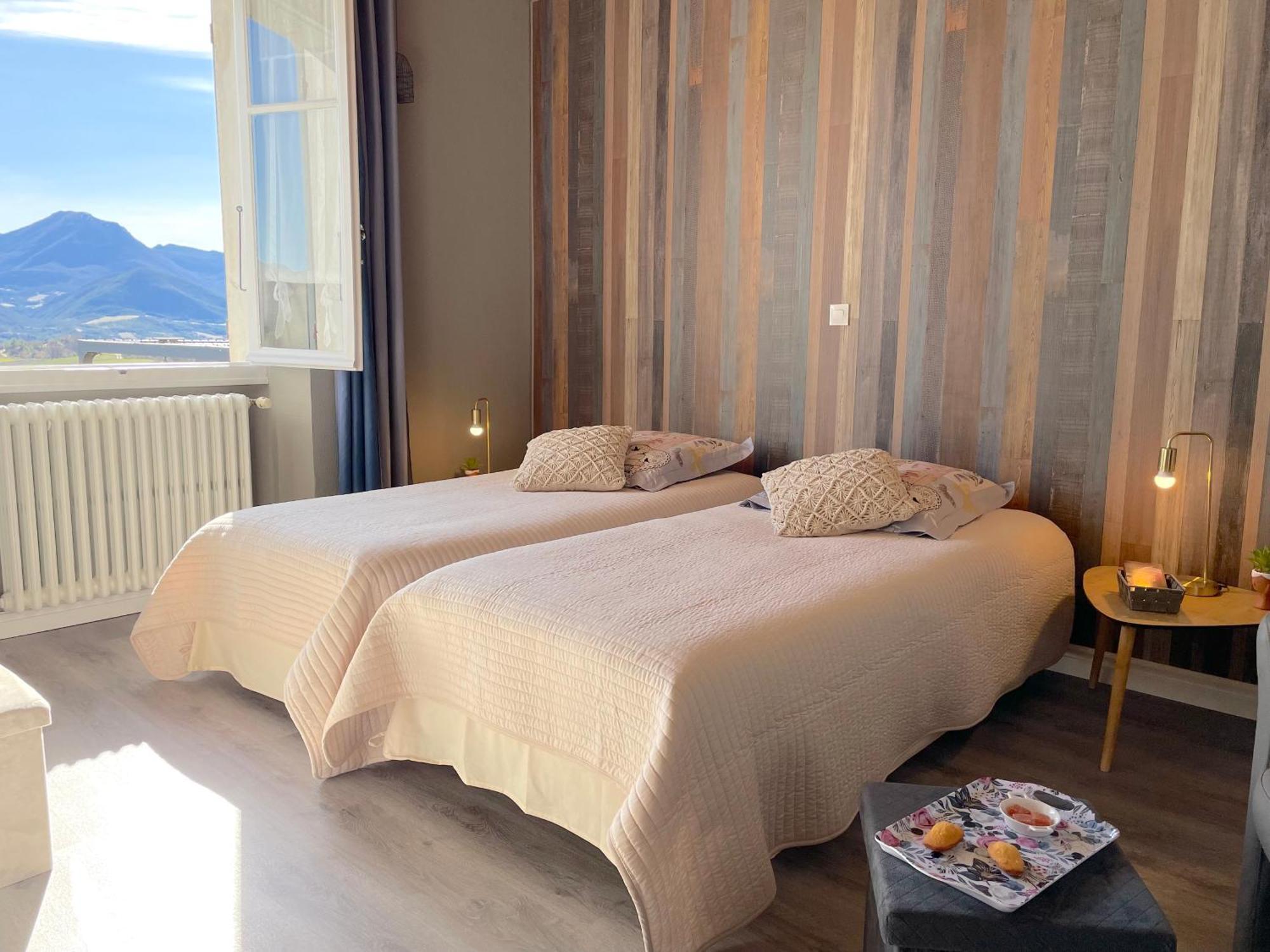 Atypique Detour Bed and Breakfast Rosans Εξωτερικό φωτογραφία