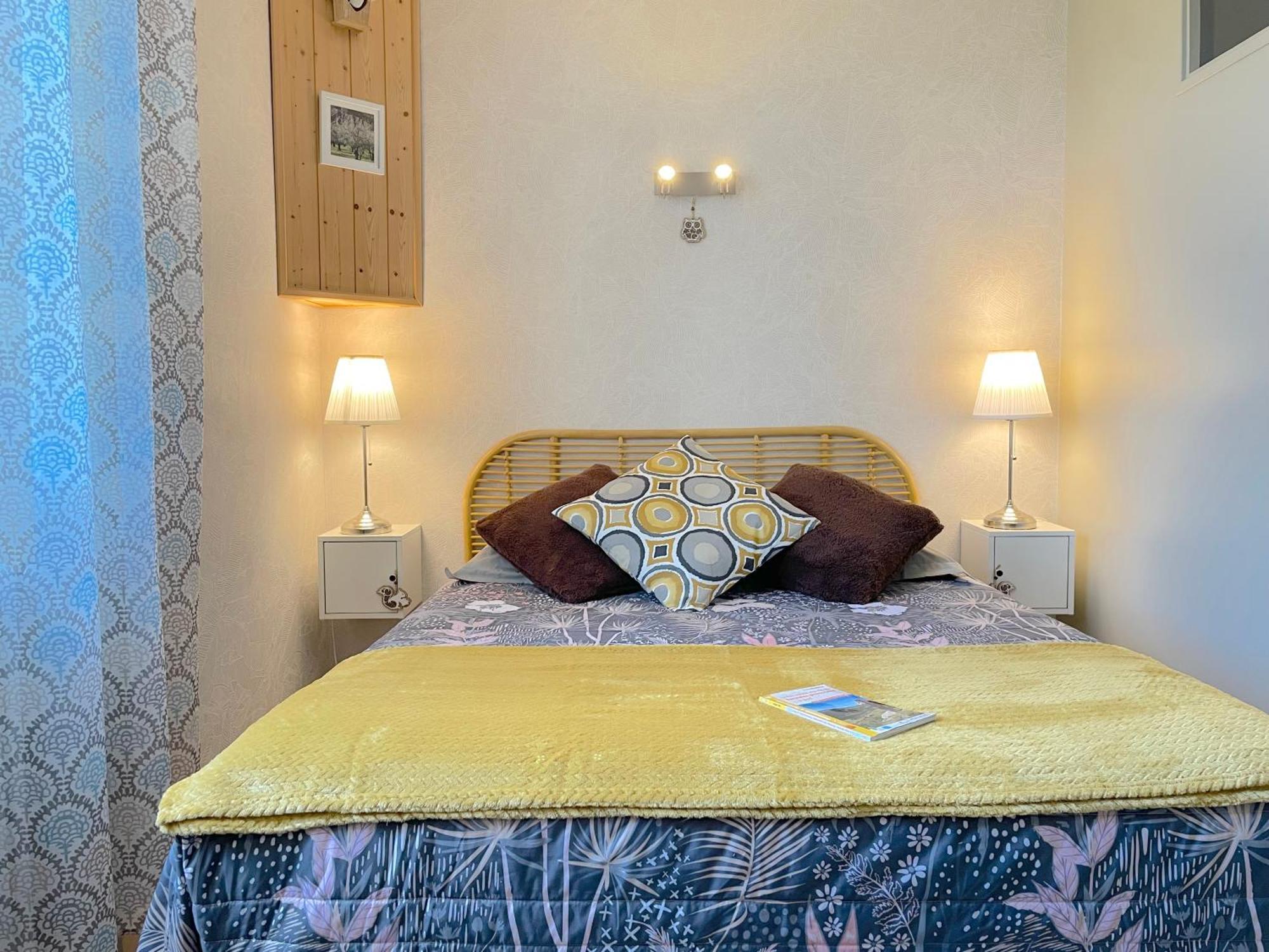 Atypique Detour Bed and Breakfast Rosans Εξωτερικό φωτογραφία
