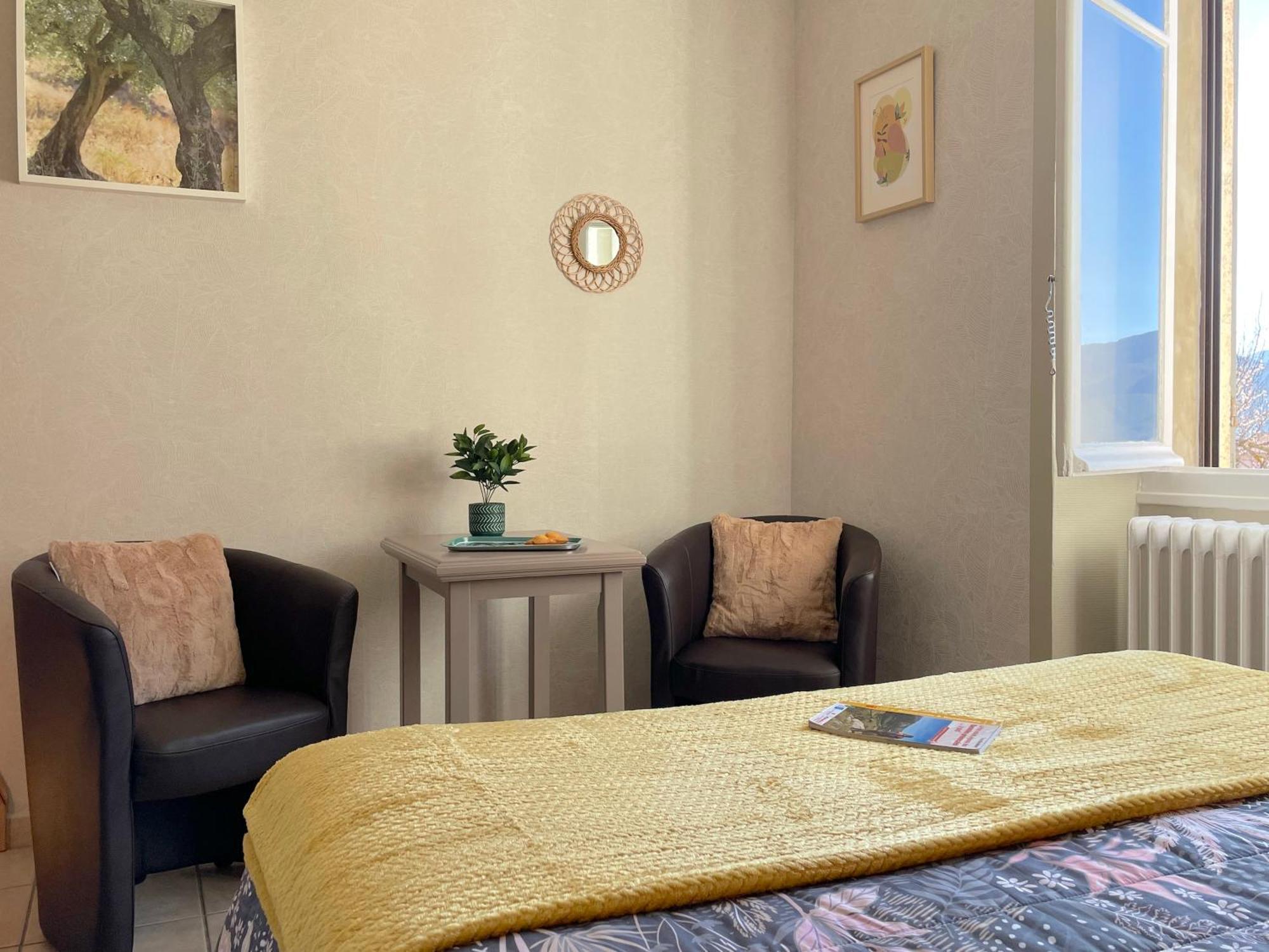 Atypique Detour Bed and Breakfast Rosans Εξωτερικό φωτογραφία